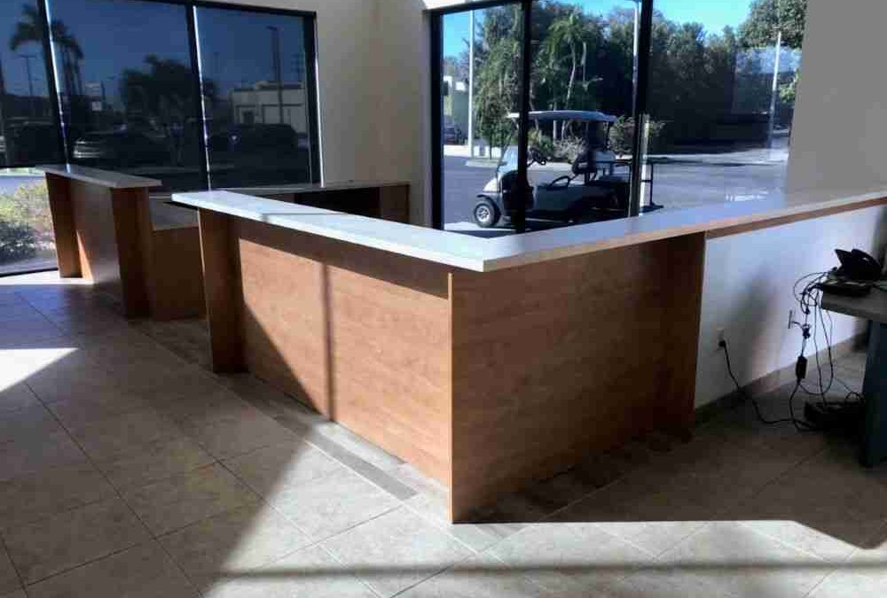 Englewood Ford Car Dealership Desk Setup Design