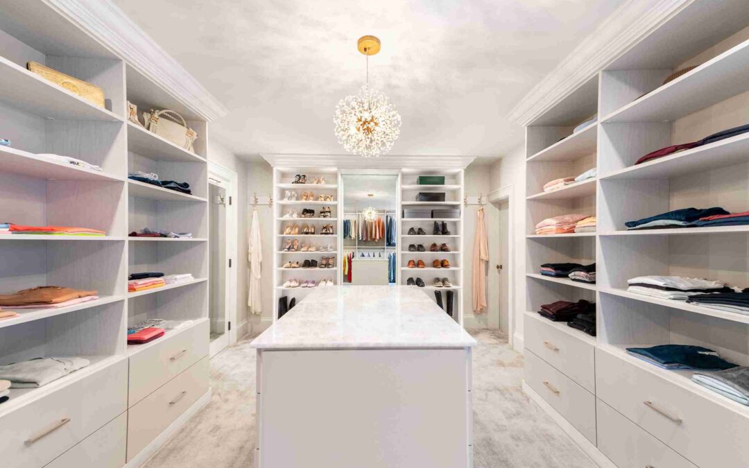 Custom Closets vs. Cabinets: What’s the Difference (and Do You Need Both)?