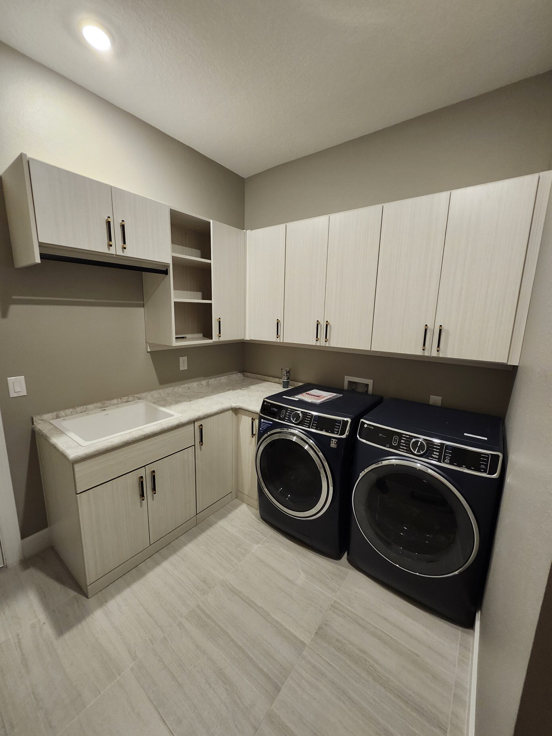 Laundry in white chocolate